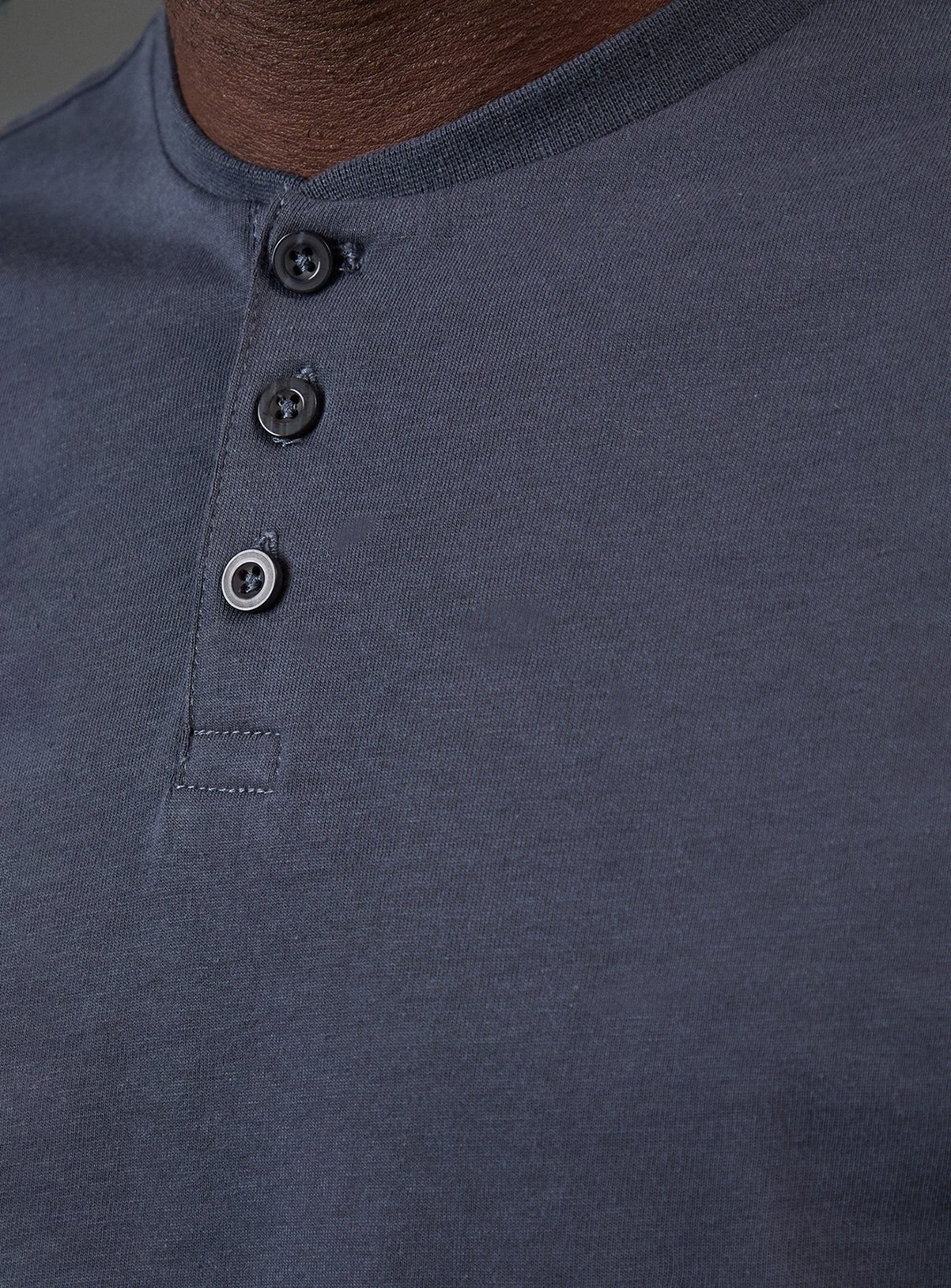 BURTON Dark Blue Grandad Neck T-Shirt M - Image 4 thumbnail